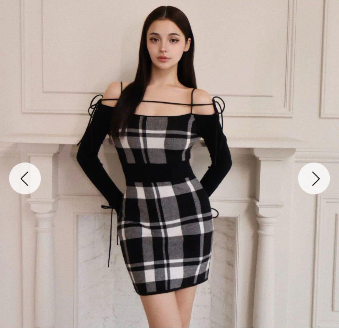 Randy String core mini dress | 激安通販のイーサプライ