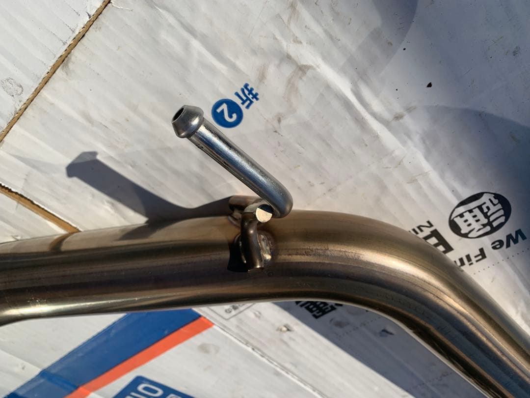 シビック　タイプR FD2 スプーン　中間エキゾーストパイプB