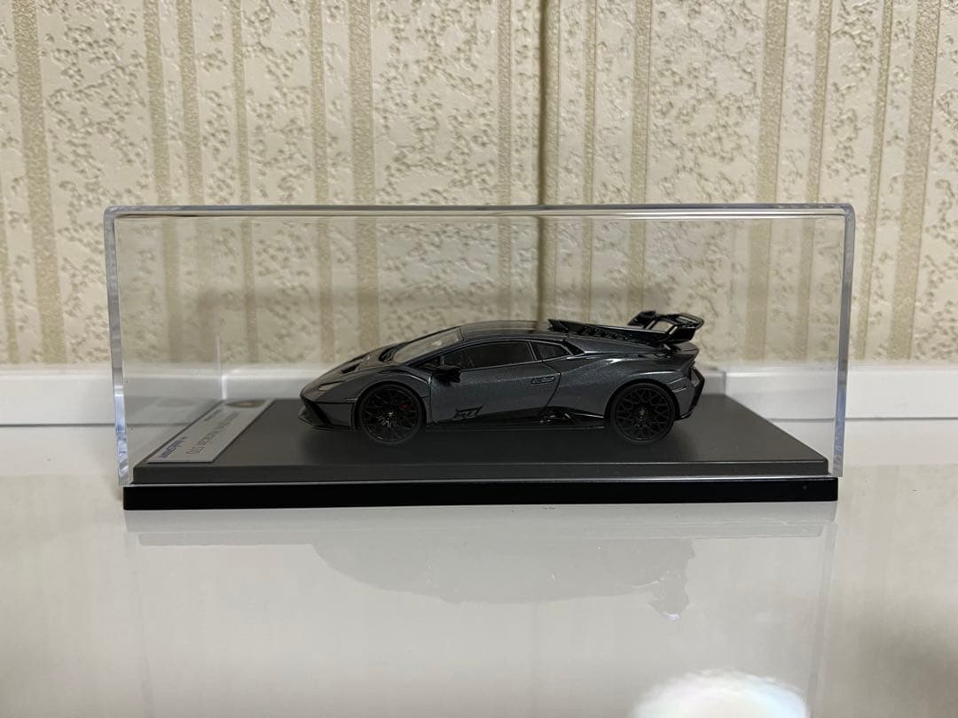 1/43 ルックスマート　ランボルギーニ　ウラカン　sto