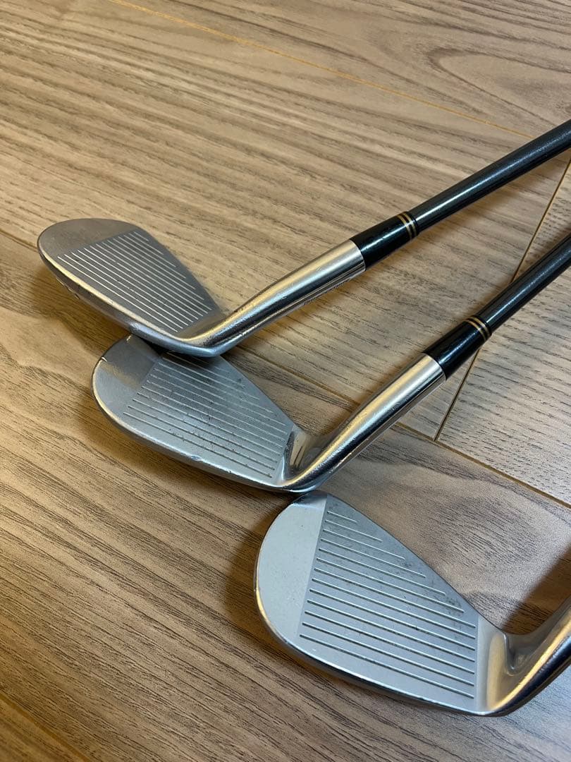 ※断捨離中^_−☆【バッグ付き】ゴルフクラブアイアンセット