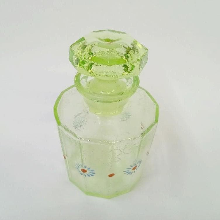 ☆P0101☆アンティーク ウランガラス エナメル花絵 蓋付き瓶