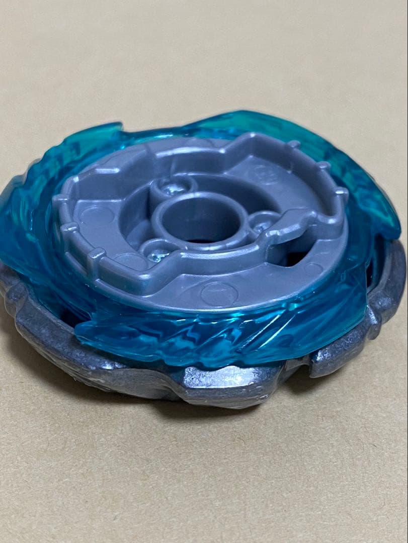 高重量 A8/A8 シルバーウルフ ベイブレードX