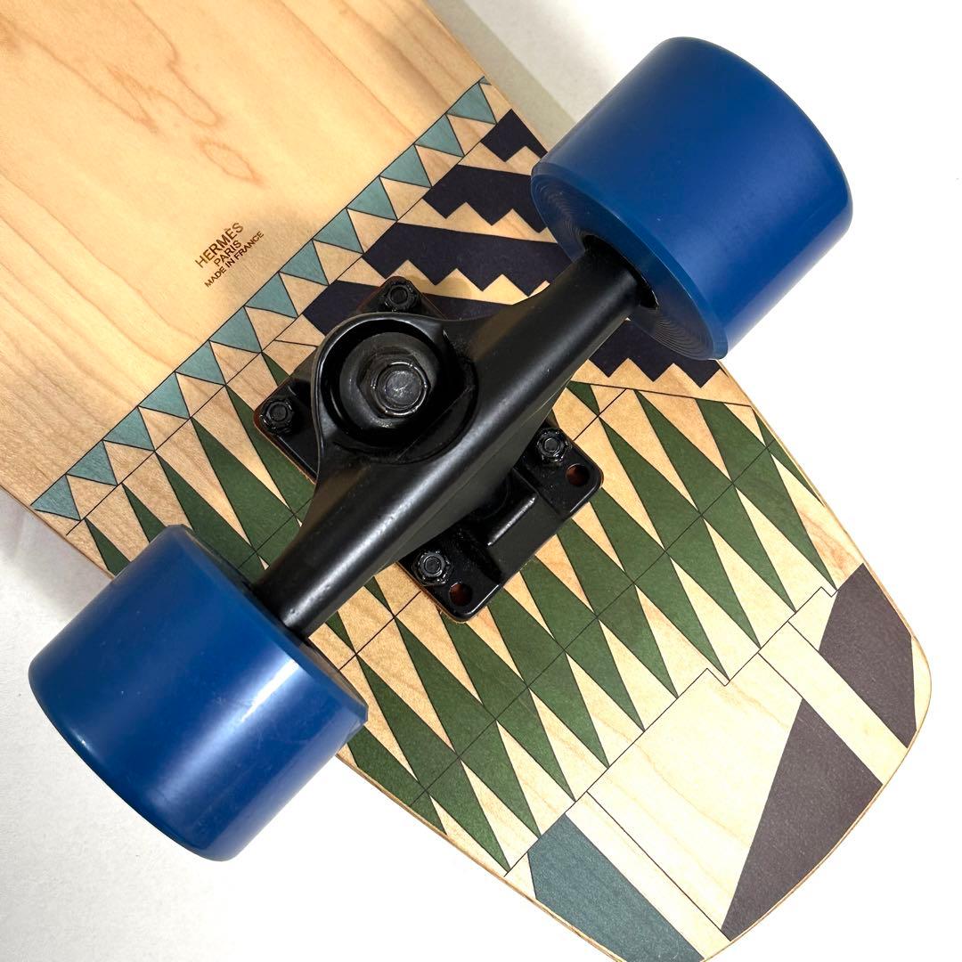 【希少】 hermes スケートボード 限定品 スケボー