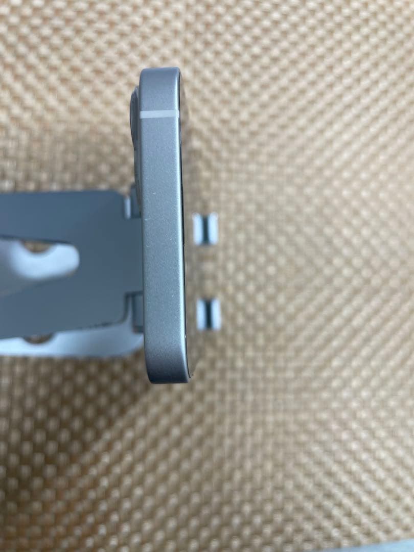 iPhone 13 mini 128 GB スターライトSIMフリー【4856】