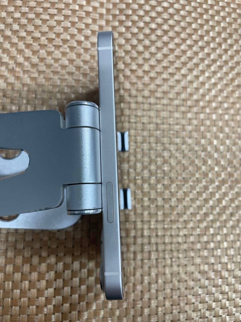 iPhone 13 mini 128 GB スターライトSIMフリー【4856】