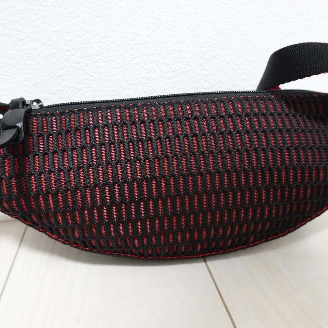 クリスチャンルブタン ボディバッグ ウエストポーチ スタッズ スパイク