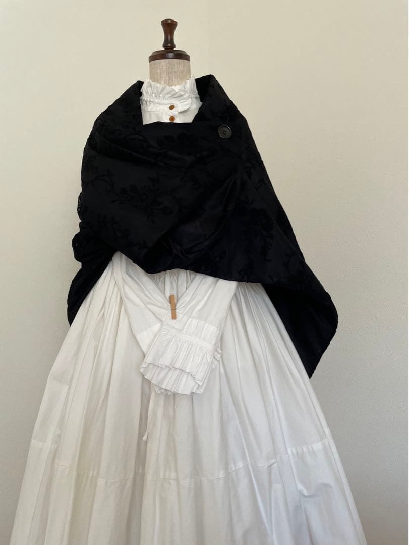 tricot Comme des Garçons】フローラル中綿変形ポンチョ