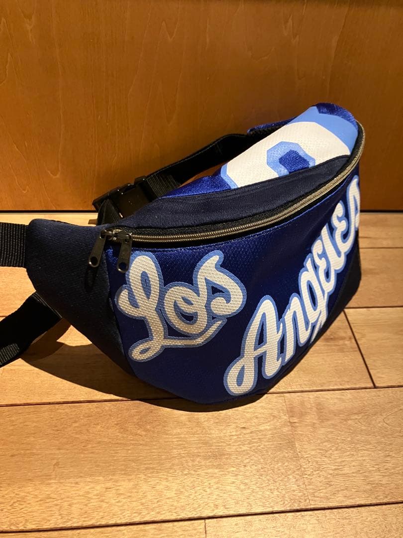 STORAGE ウエストポーチ ロサンゼルスレイカーズ コービー