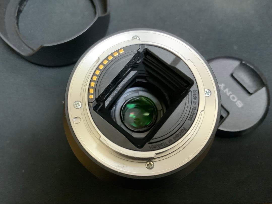 Sony FE 28-70mm f/3.5-5.6 OSS フルサイズ対応