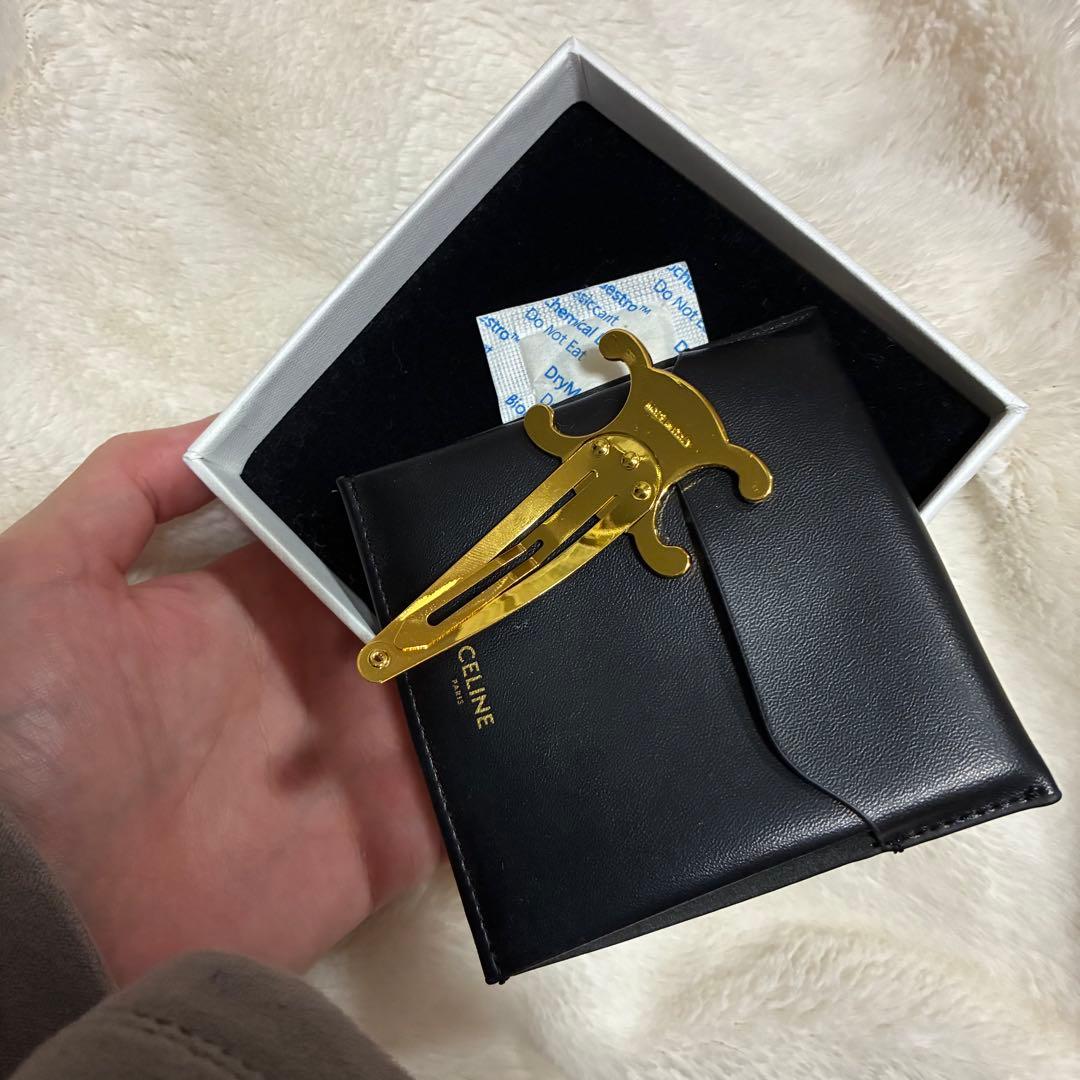 CELINE トリオンフヘアピン 1点