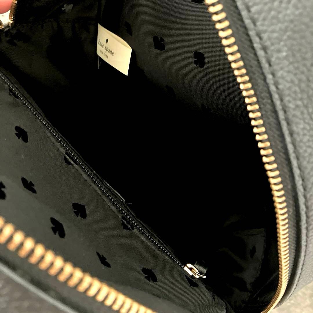 美品　ケイトスペード　バックパック　リュック　ブラック　オールレザー　スタッズ
