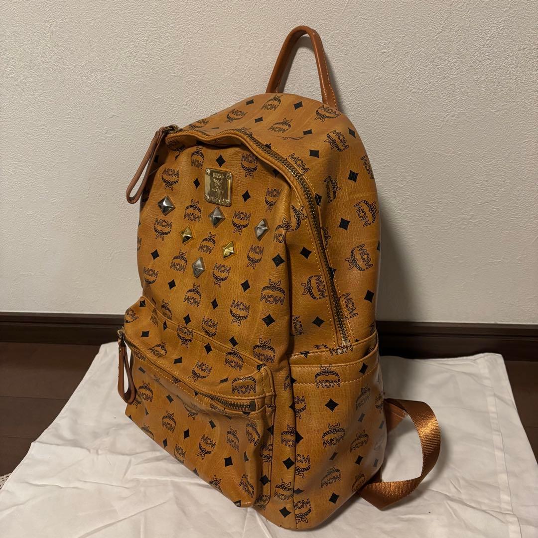 【訳あり】MCM リュック ラージサイズ VISTOS スタッズ付き ブラウン