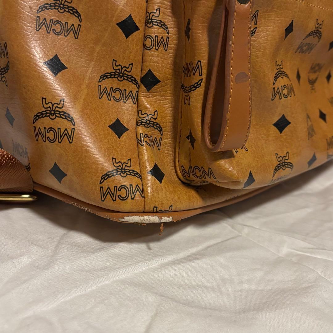 【訳あり】MCM リュック ラージサイズ VISTOS スタッズ付き ブラウン