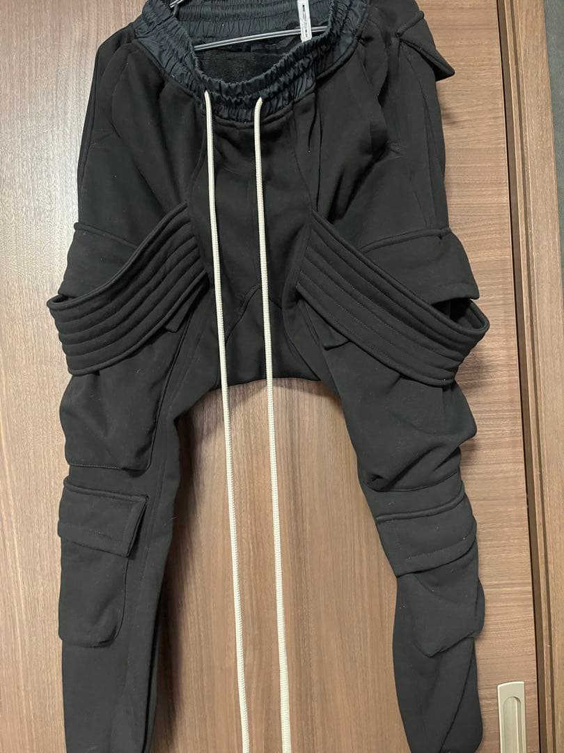 A.F ARTEFACT ボンバーヒート ベルテッド サルエル カーゴパンツ