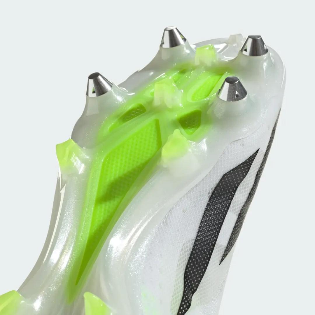 新品 希少 26.0cm アディダス クレイジーファスト サッカー スパイク