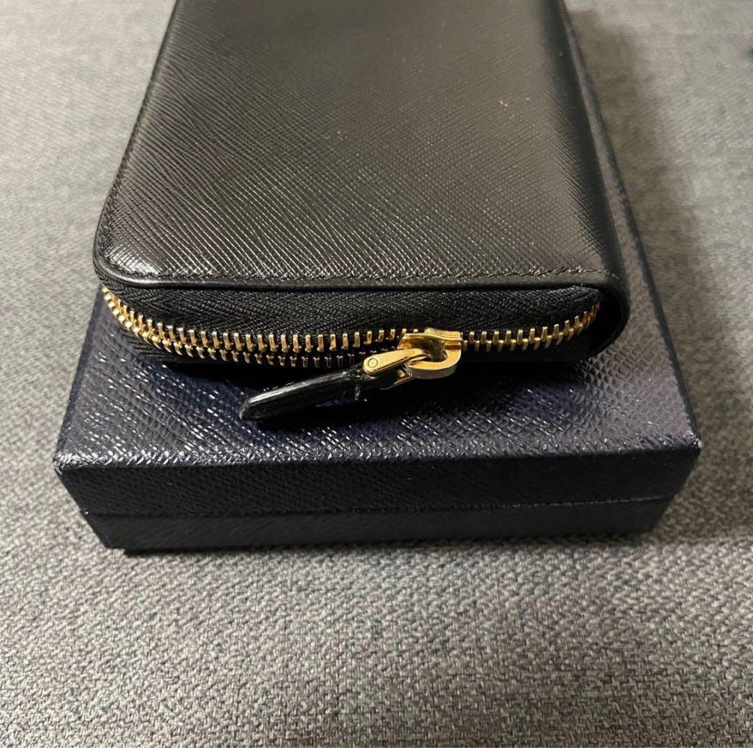 PRADA 1ML506 サフィアーノ ラウンドファスナー 長財布
