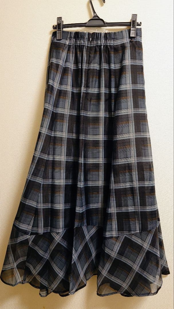 Apuweiser-riche ベルト付イレヘムエアリーチェックスカート