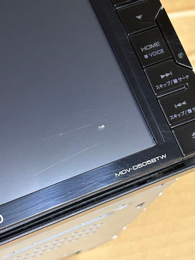 ケンウッド メモリーナビ 彩速ナビ 2018年製 MDV-D505BTW