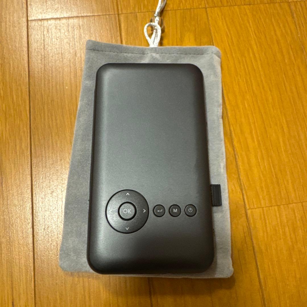 UENO-mono KABENI （カベーニ）ブラック　定価39,800円