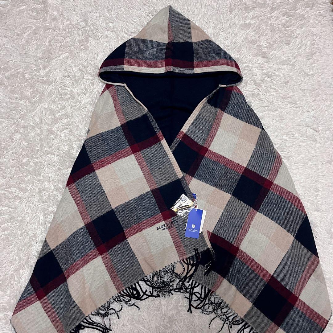 【極美品】ブルーレーベルクレストブリッジ　チェックフード付き　ポンチョ　ショール