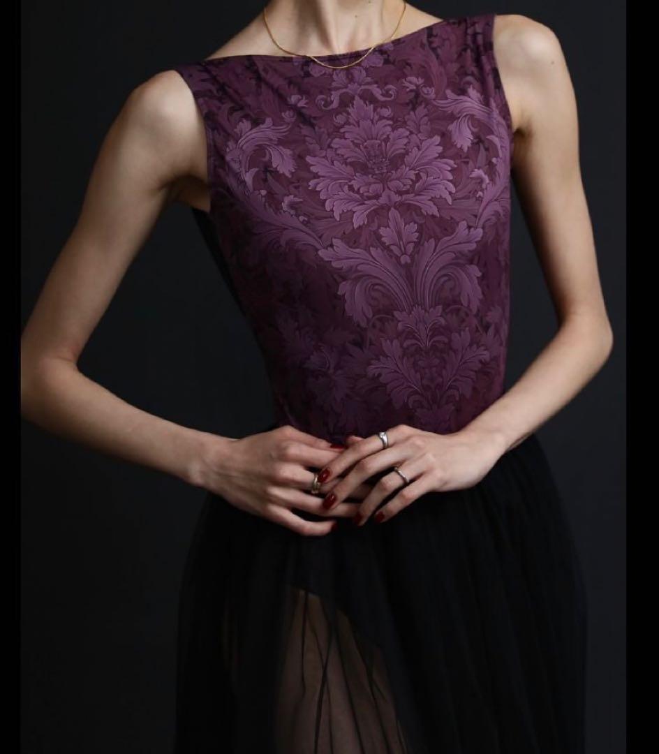 unoa ウノア Degage ボルドー M