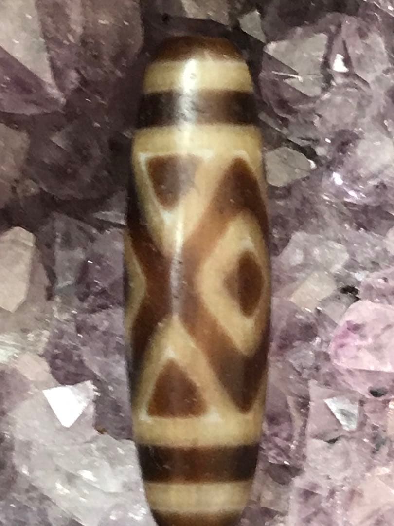 9/15迄の破格値下げ‼️本物‼️超希少‼️高級老礦金剛虎牙三眼天珠　約35×11mm