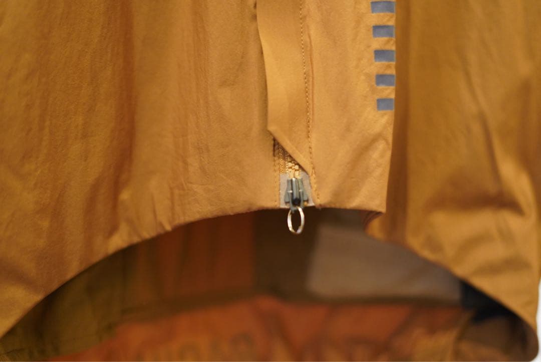 Rapha プロチーム インサレーテッドジャケット ブラウン　Mサイズ