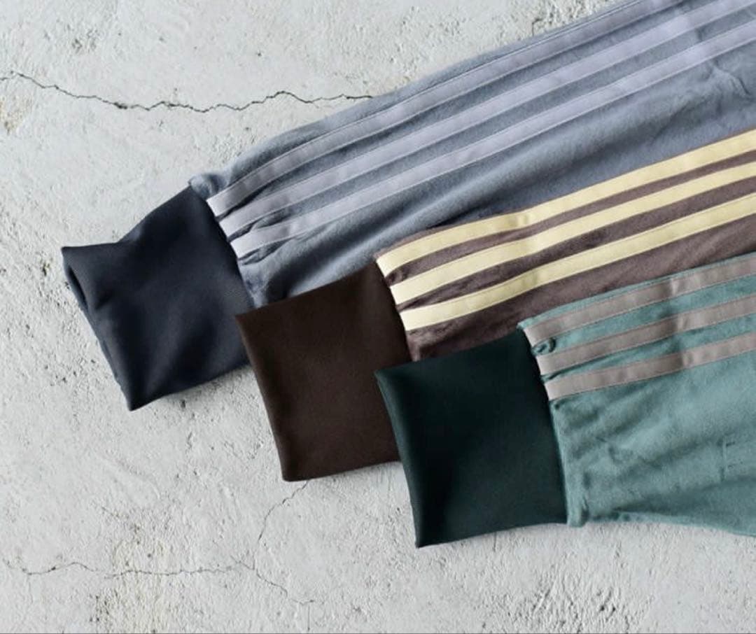 新品S】当日発送アディダス　ファイヤーバード ベロア トラックトップ グリーン