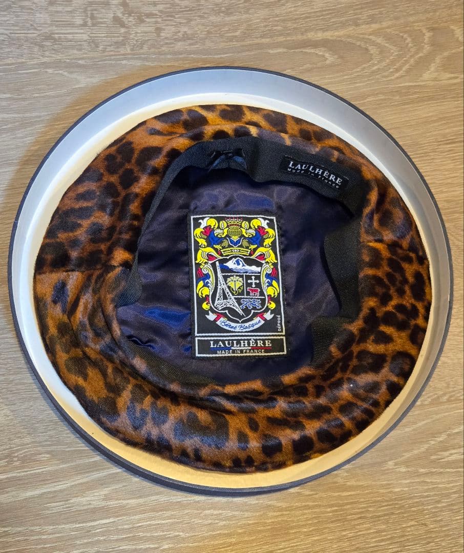 ☆新品☆LAULHERE レオパード ハラコ ベレー帽 ヒョウ柄　箱付き