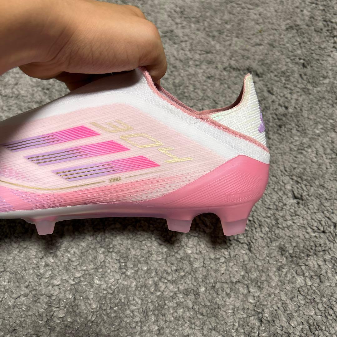 アディダス F50 LY304 ピンク 41 - メルカリ