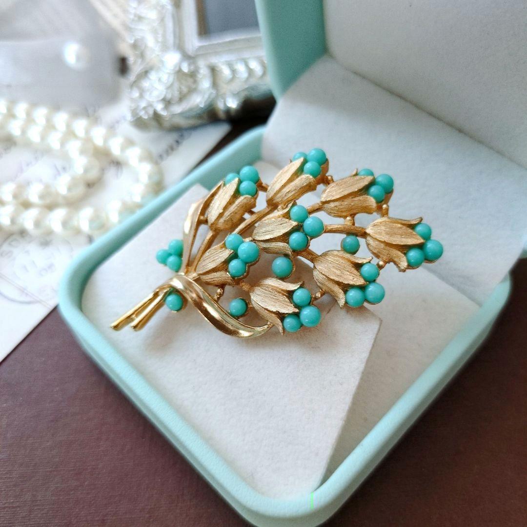 Trifari クラウン トリファリ ターコイズ クラッチブーケ ブローチ