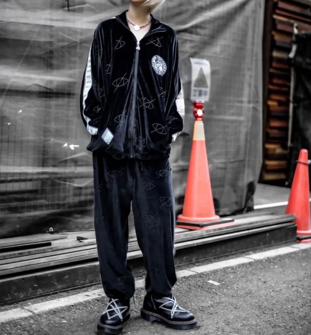 【GALFY×KRY】ぴかぴかラインストーンセットアップ