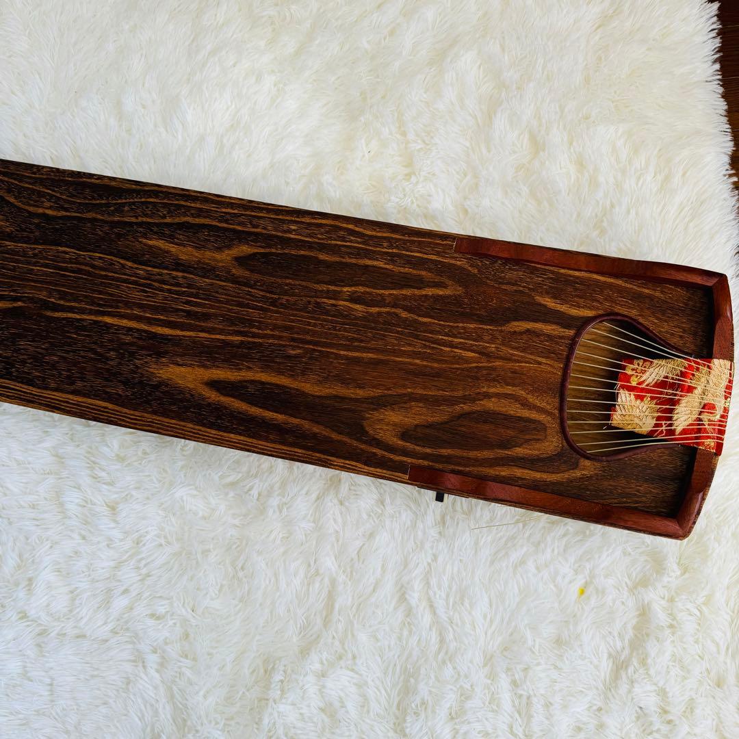 極美品★蒔絵　琴　13弦　すだれ彫　箏　本体のみ