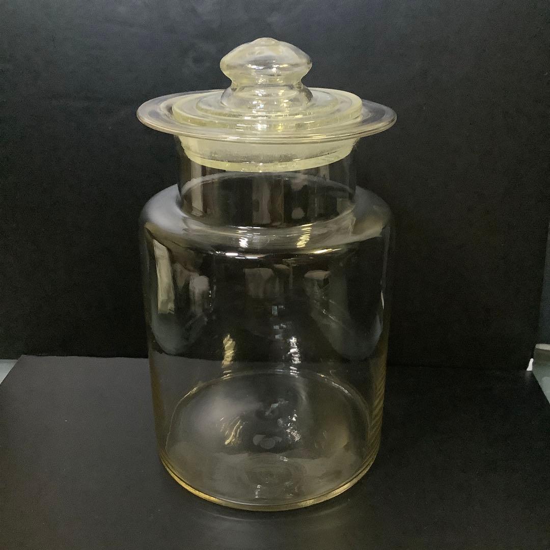 希少】ガラス保存瓶 蓋付き 気泡入 古道具 昭和レトロ - メルカリ
