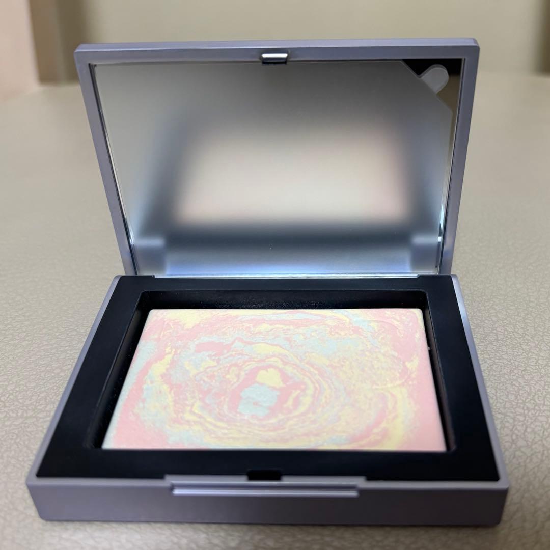NARS ライトリフレクティング プリズマティックパウダー 05082 ナーズ