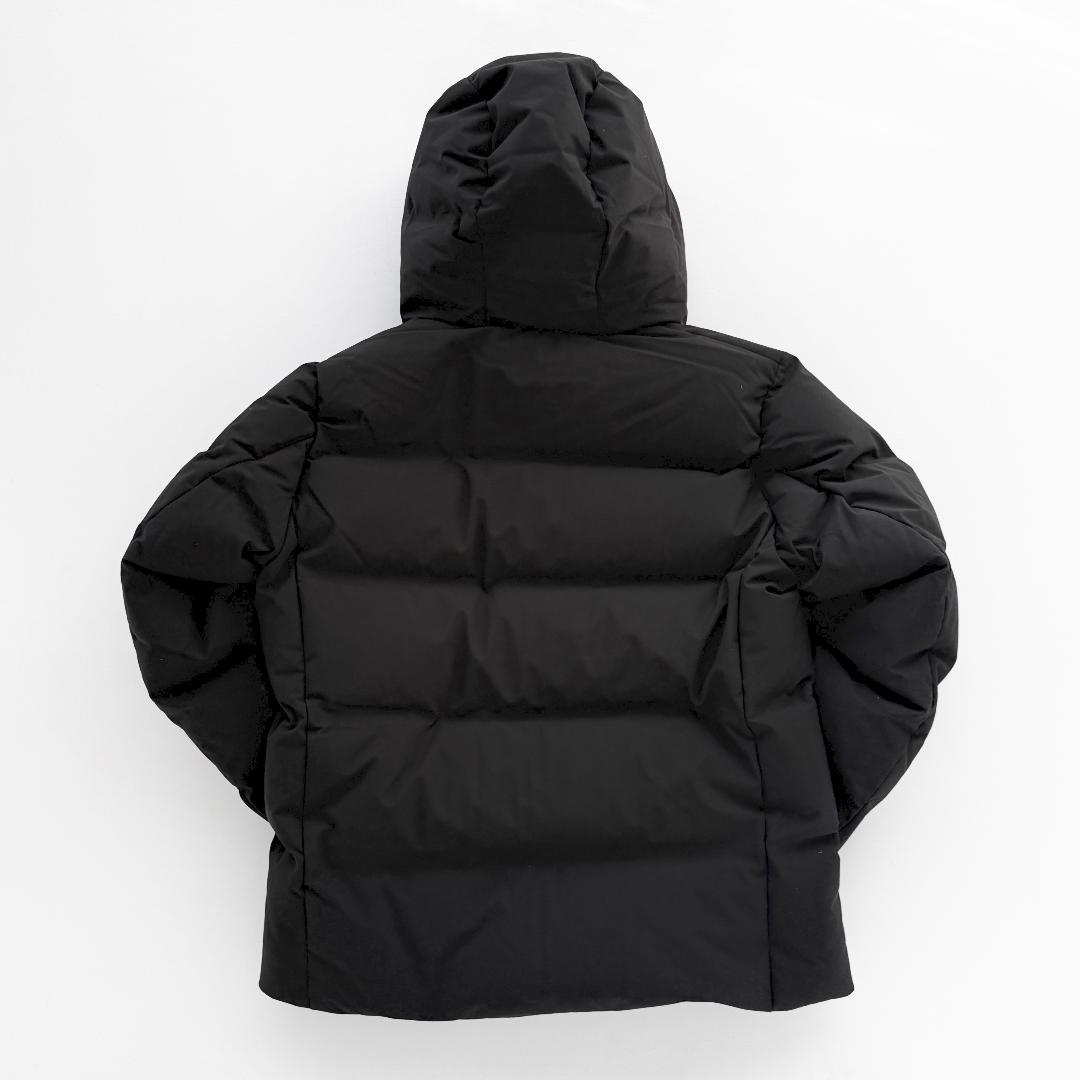 UNIQLO ❤️ ユニクロ シームレスダウンパーカ 黒 サイズ L 美品