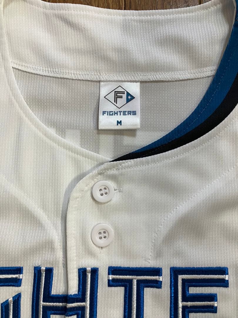 北海道日本ハムファイターズ 伏見寅威選手 レプリカユニフォーム M