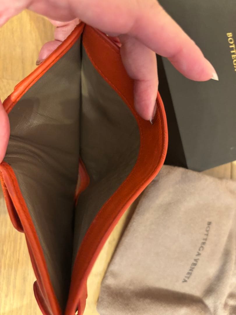 【渡辺亨 　Bottega Veneta 】二つ折り財布 オレンジ