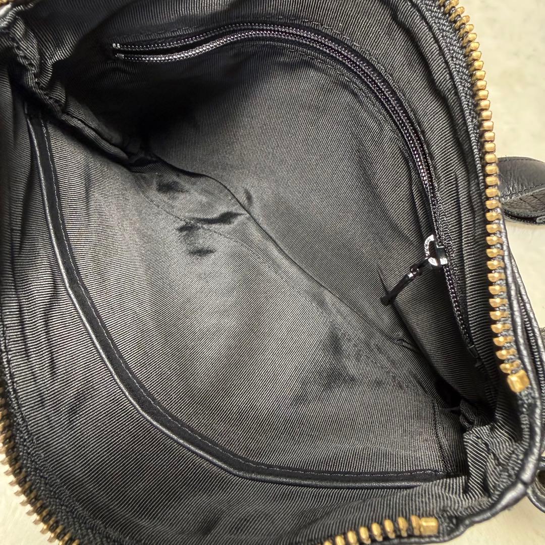 Japan Made屋　姫路レザー　ボディバッグ　ブラック　 黒　タクゾー