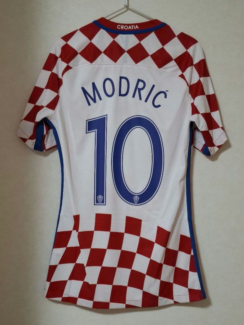 は*な様 クロアチア代表モドリッチ選手支給ユニホーム10番2016年モデル