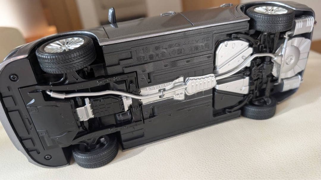 SUBARU レガシィ B4 2.5GT 1/18スケール金属製モデル 非売品