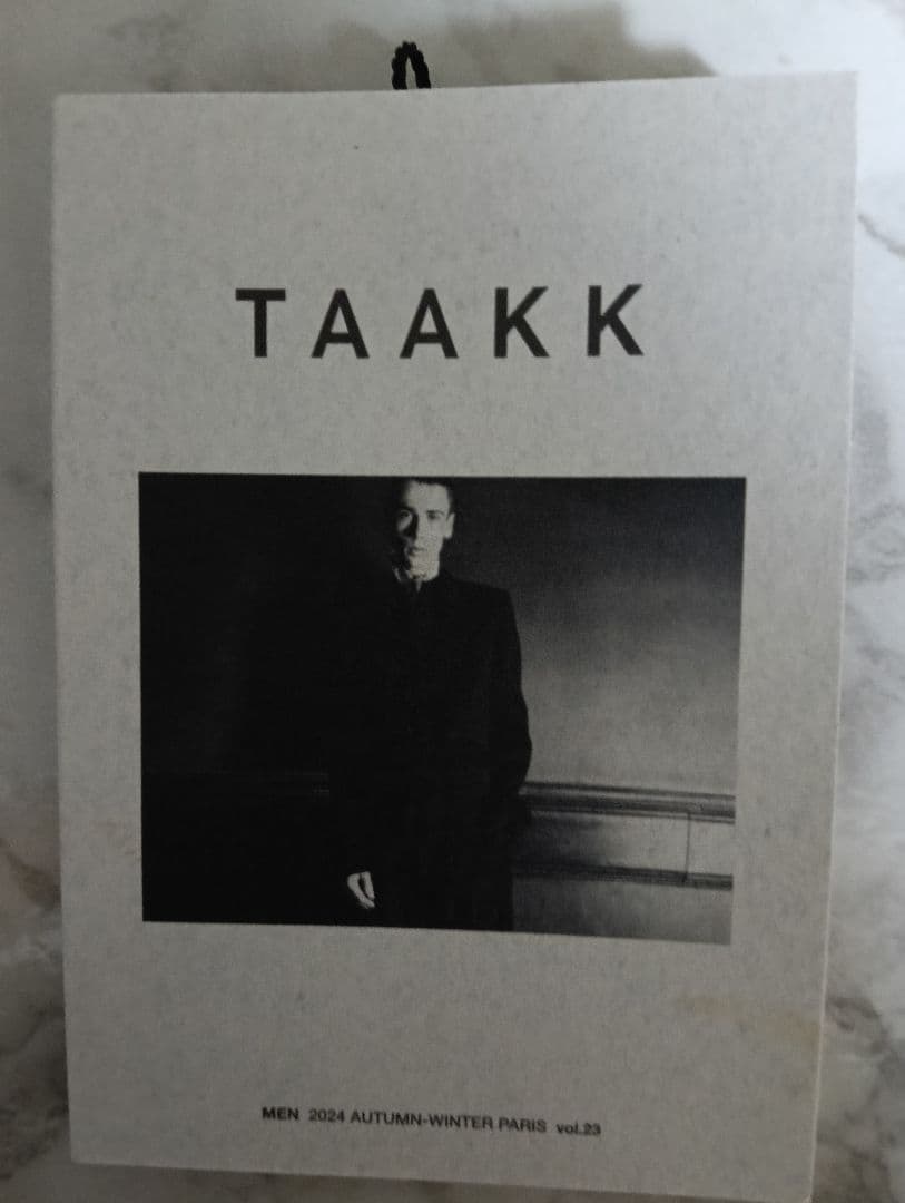 TAAKK 24aw JACQUARD KNIT マルチカラー 総柄 sale - メルカリ