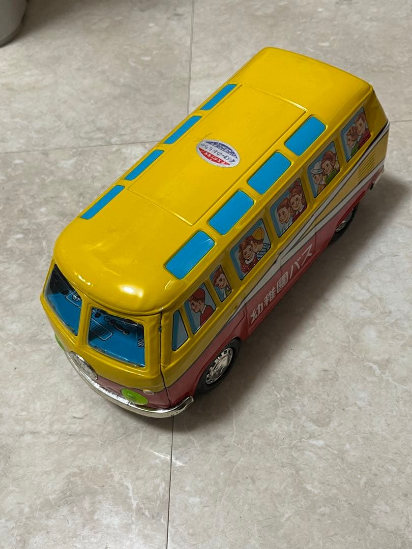 昭和レトロ イチコーのブリキ幼稚園バス VWワーゲンバス - メルカリ