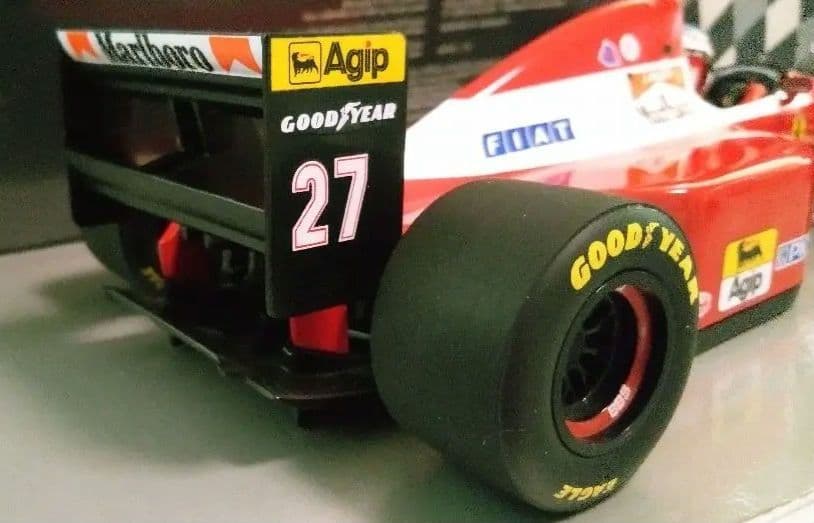 ミニチャンプス 1/18 F1 フェラーリ F93A J.アレジ - メルカリ