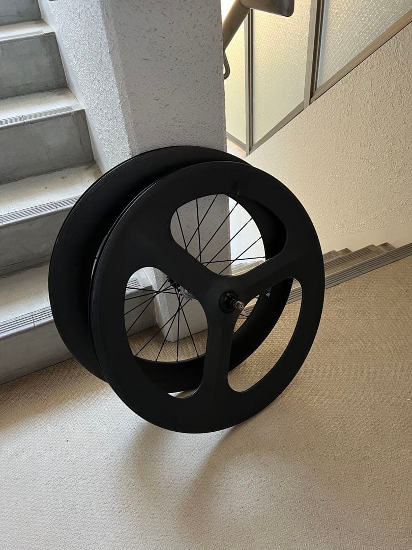 ピストバイク カーボンホイールセット ディープリム（フリーギア付き）