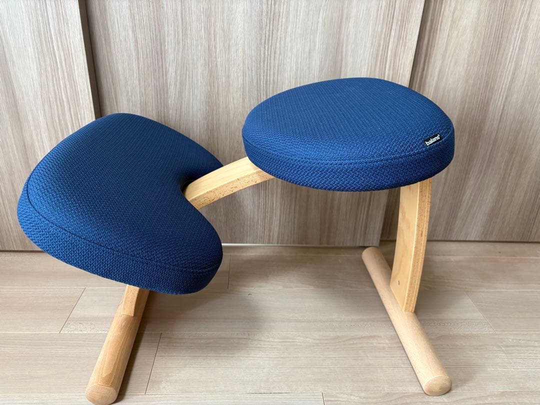 美品　バランスイージー　チェア　ショートフレーム ネイビー　カバー付き