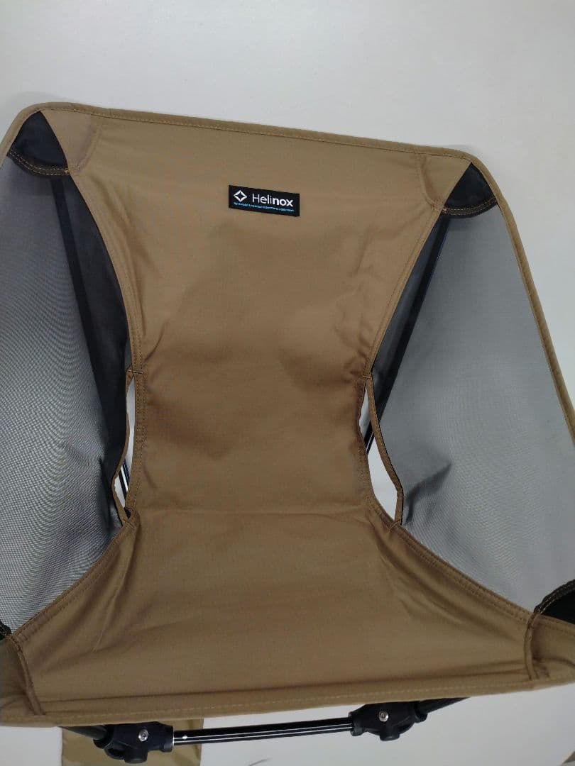Helinoxヘリノックス　グランドチェア　ローチェア　コヨーテ