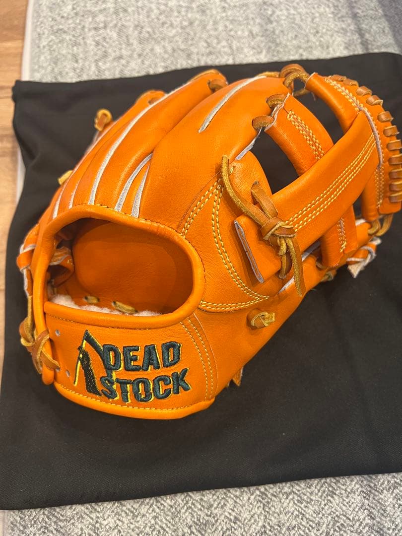 硬式用 日本製 ジュテルレザー デッドストック 内野手 型付済み 即戦力