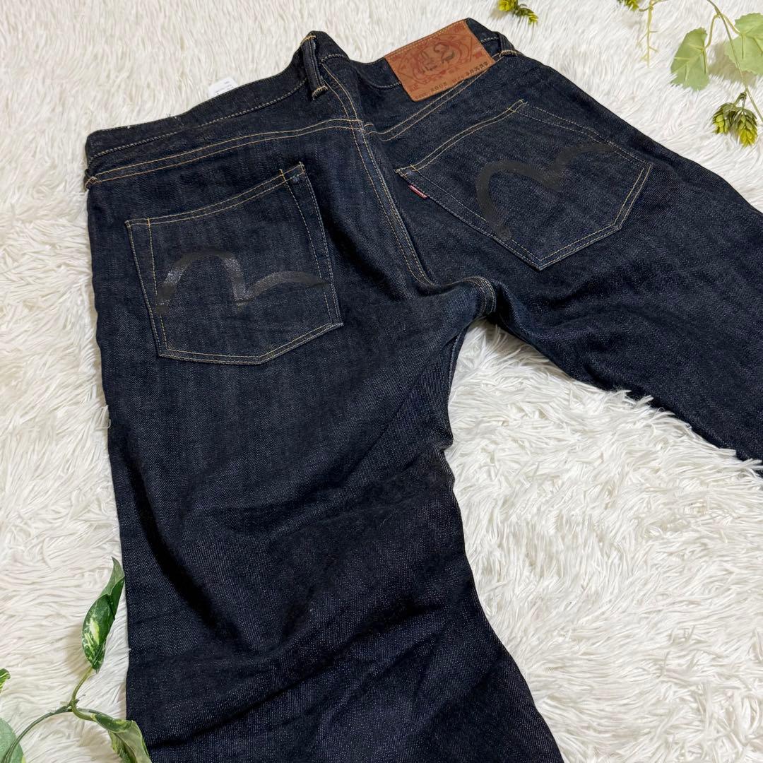 超美品　EVISU　ジーパン　黒ペイントカモメ　Ｖステッチ　赤耳　ボタンフライ