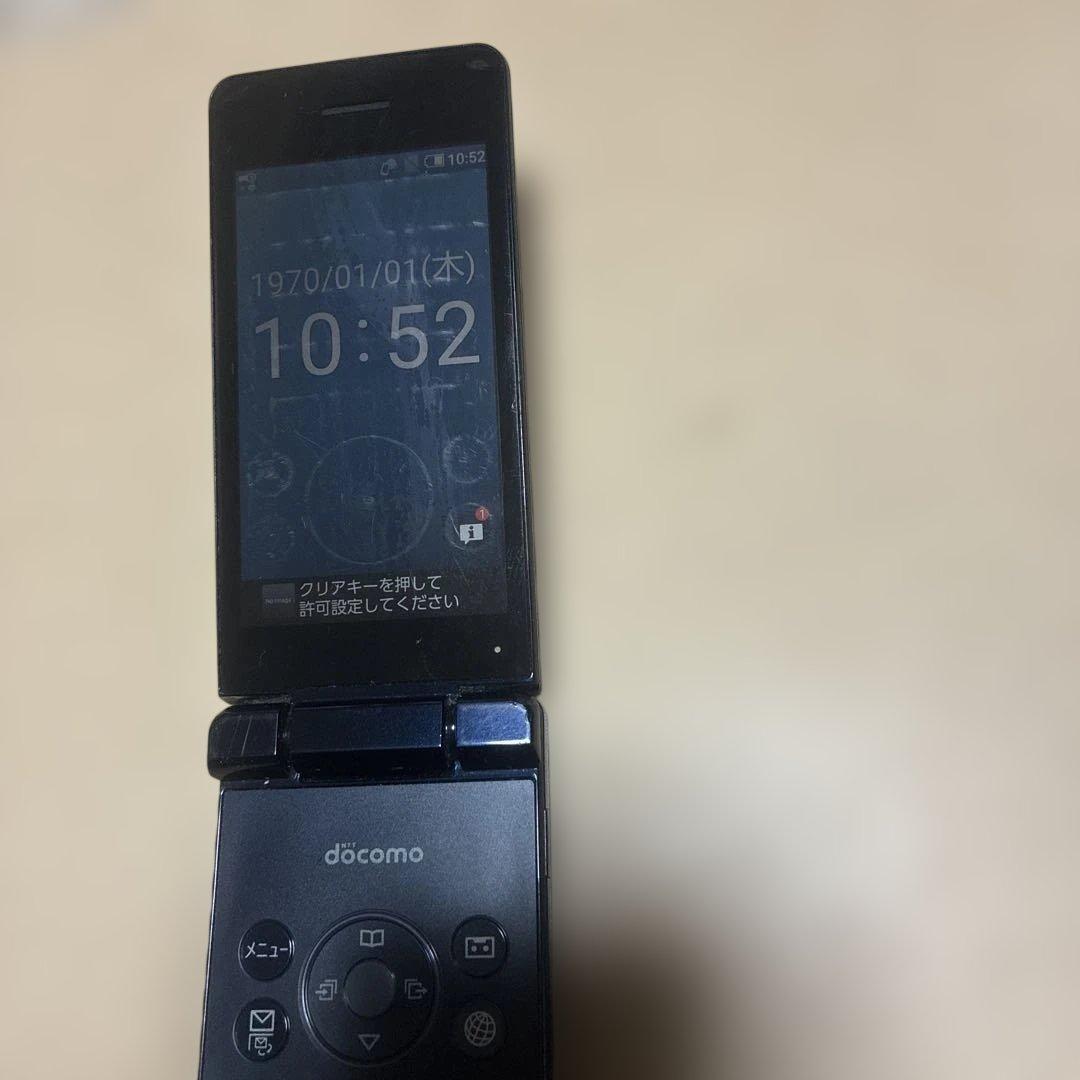 SIMフリー docomo AQUOSケータイ SH-03L ガラホ - メルカリ